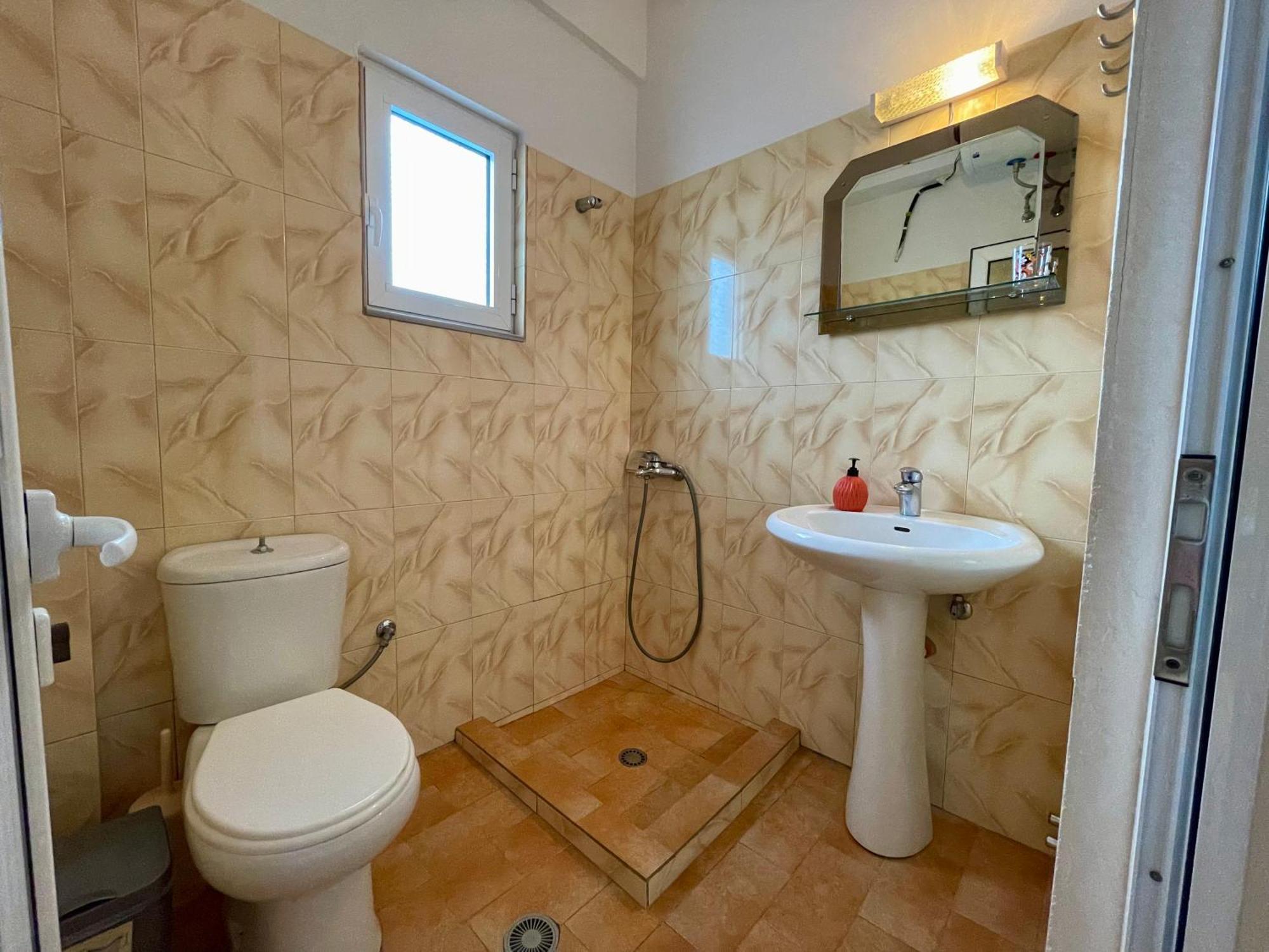 Marku Palace Ksamil Pokoj fotografie
